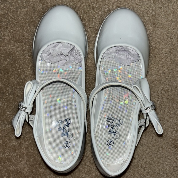 Swea’ Pea & Lilli white heels with socks - Picture 6 of 9